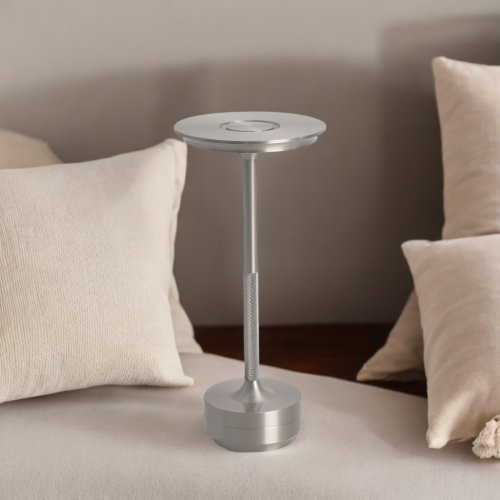 Lampe de table LED rechargeable Devi chrome, finition métallique brillante