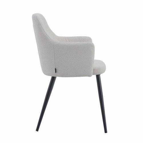 Poltrona moderna cinzenta com pés pretos – Conforto e estilo